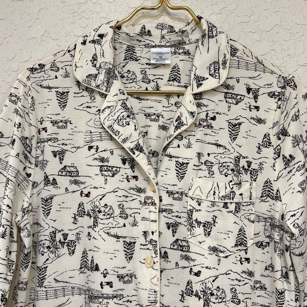 Croft & Barrow Intimates Winter Scene Long Sleeve Nightgown Pajama Size Medium - Picture 2 of 7
